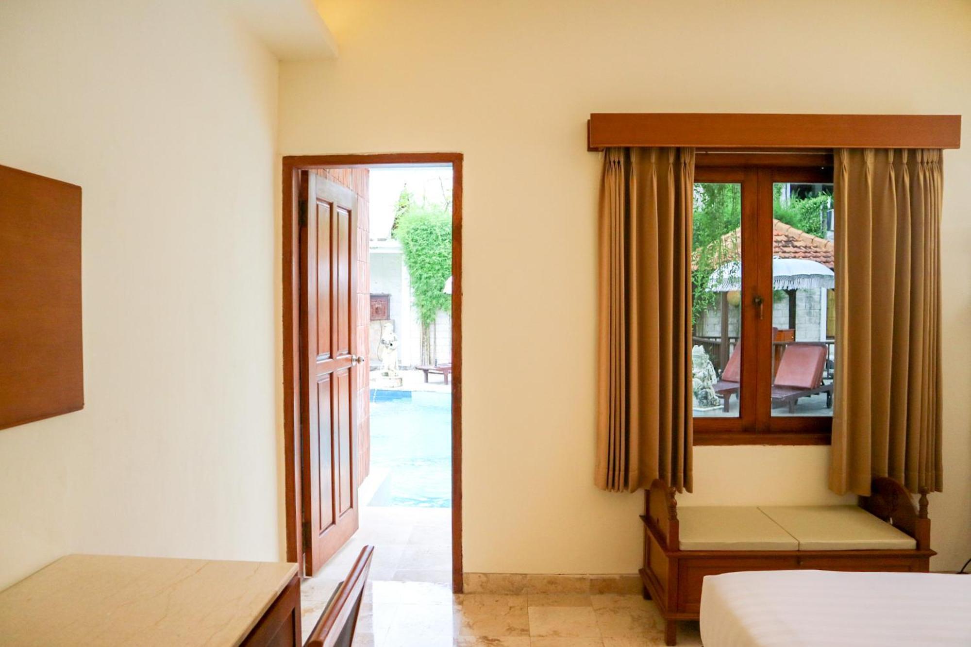 The Lagoon Bali Pool Hotel And Suites Legian  Exterior photo