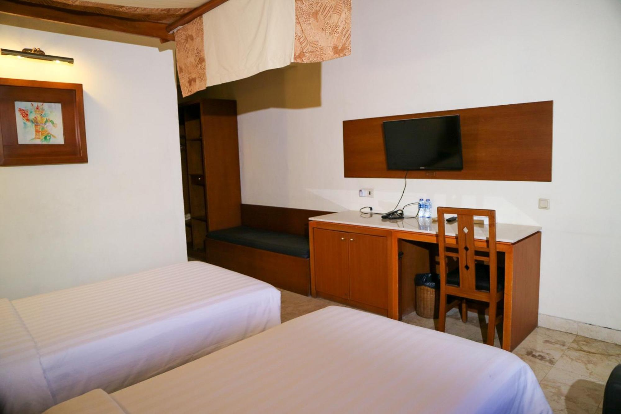 The Lagoon Bali Pool Hotel And Suites Legian  Exterior photo