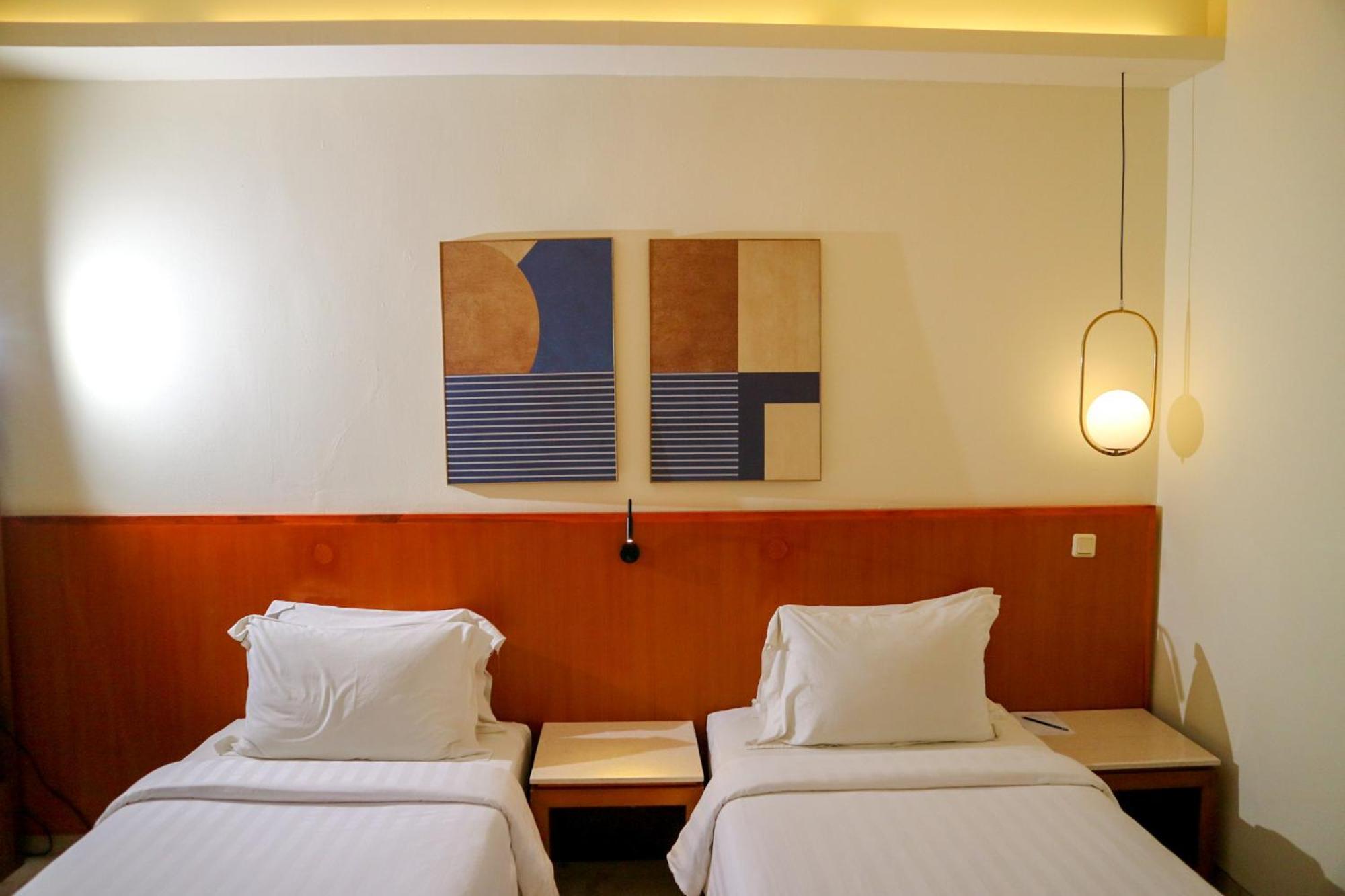 The Lagoon Bali Pool Hotel And Suites Legian  Exterior photo