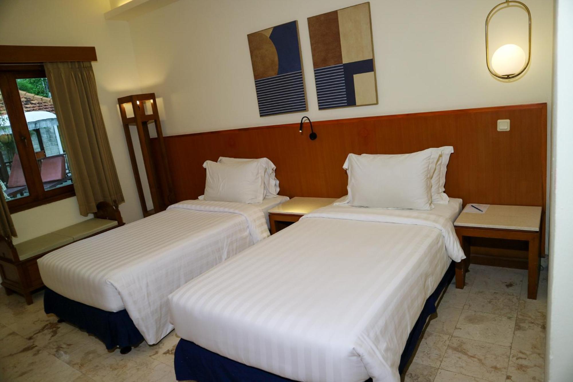 The Lagoon Bali Pool Hotel And Suites Legian  Exterior photo