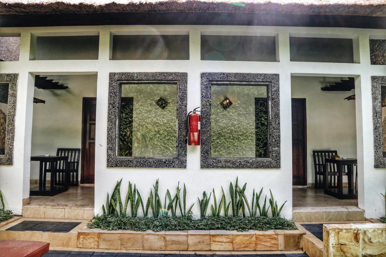 The Lagoon Bali Pool Hotel And Suites Legian  Exterior photo